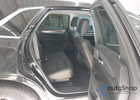 2017 Cadillac Xt5 Luxury z USA, uszkodzony, nr VIN 1GYKNDRS2HZ169766